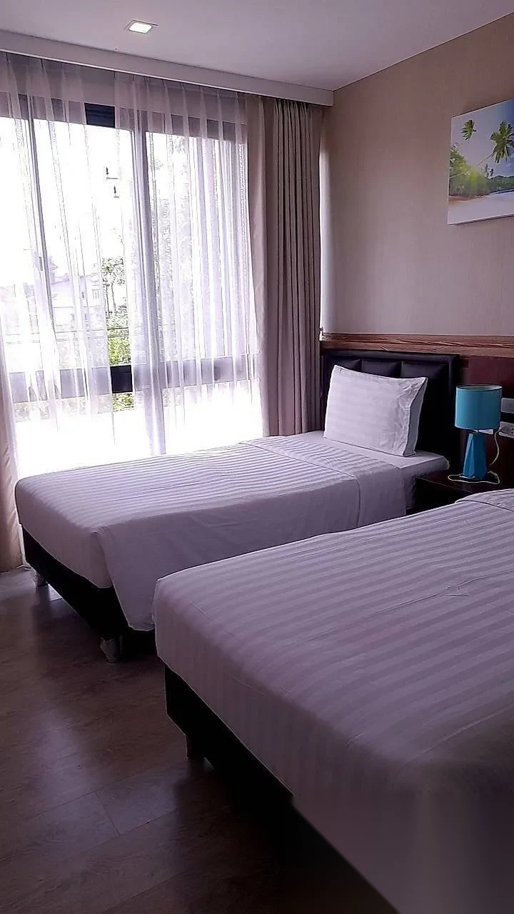 1 Bedroom Apartment for rent at Royal Lee The Terminal Phuket complex · Sakhu · Garden View — photo 7