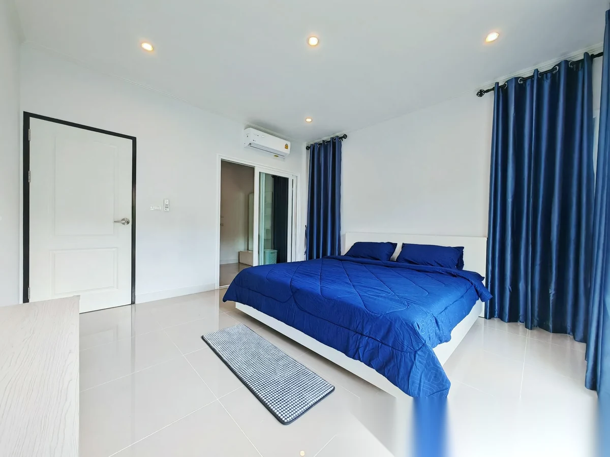 3 Bedroom House for rent at Supalai Essence Phuket complex · Si Sunthon · Garden View — photo 12
