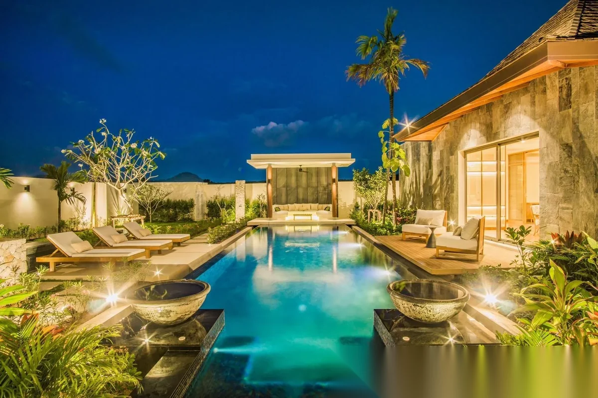 3 Bedroom Villa for rent at Garden Atlas complex · Si Sunthon · Pool View — photo 2