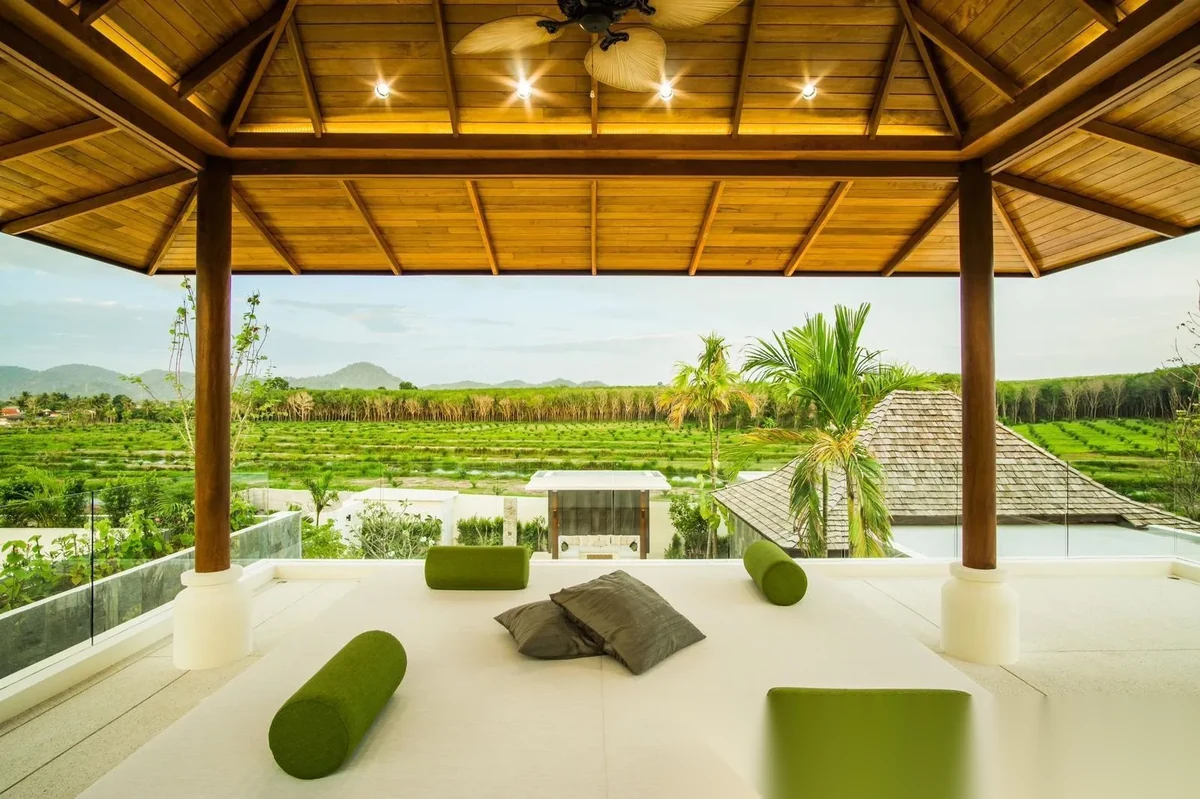 3 Bedroom Villa for rent at Garden Atlas complex · Si Sunthon · Pool View — photo 10