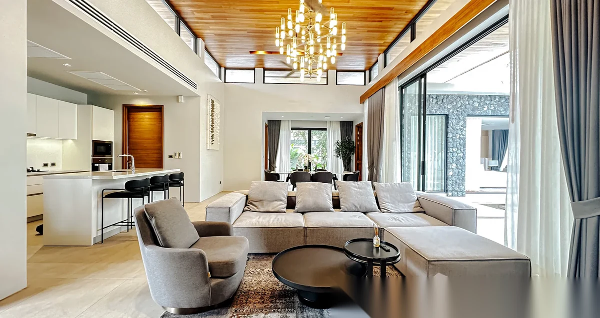 3 Bedroom Villa for rent at Botanica Modern Loft complex · Si Sunthon · Pool View