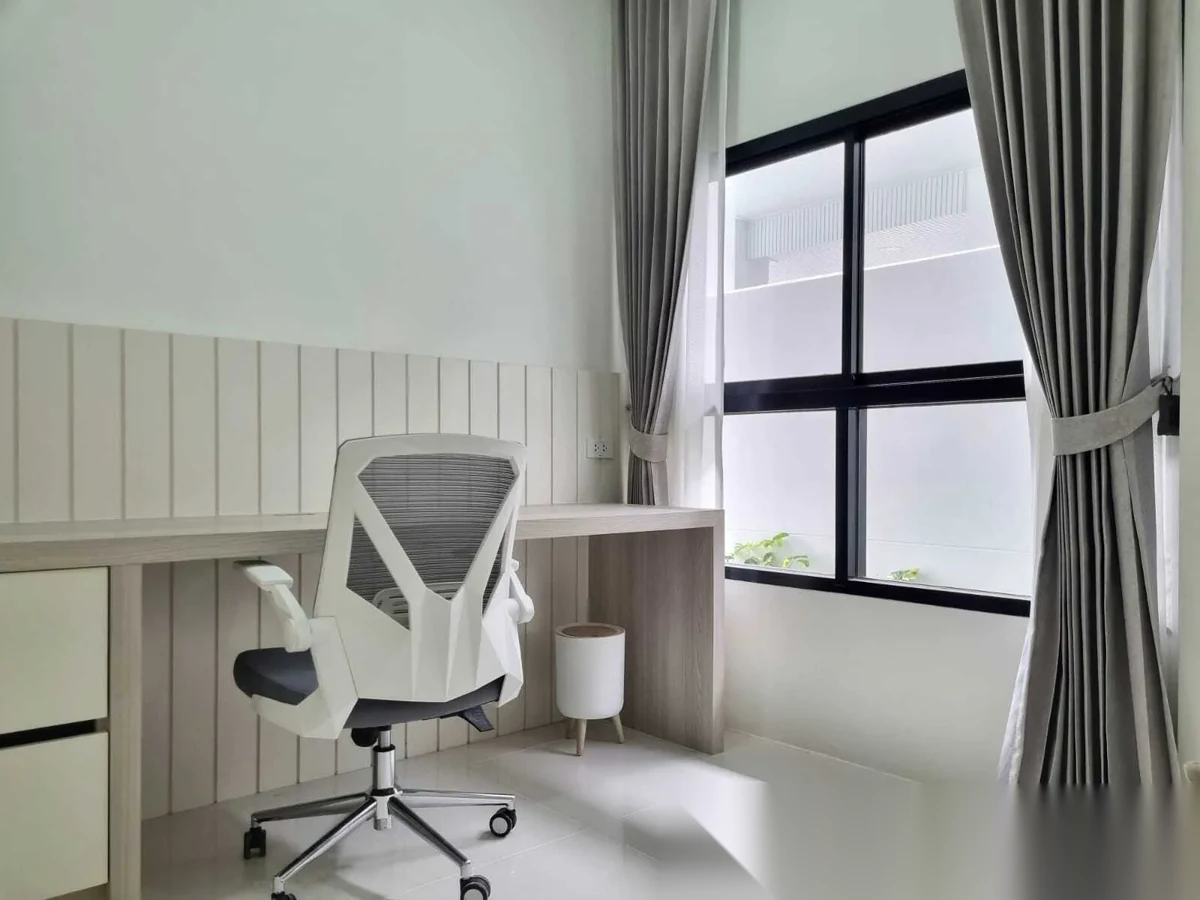 Дом 3BR в комплексе Ban Don Garden Home · Теп Красаттри · Вид в сад — фото 10