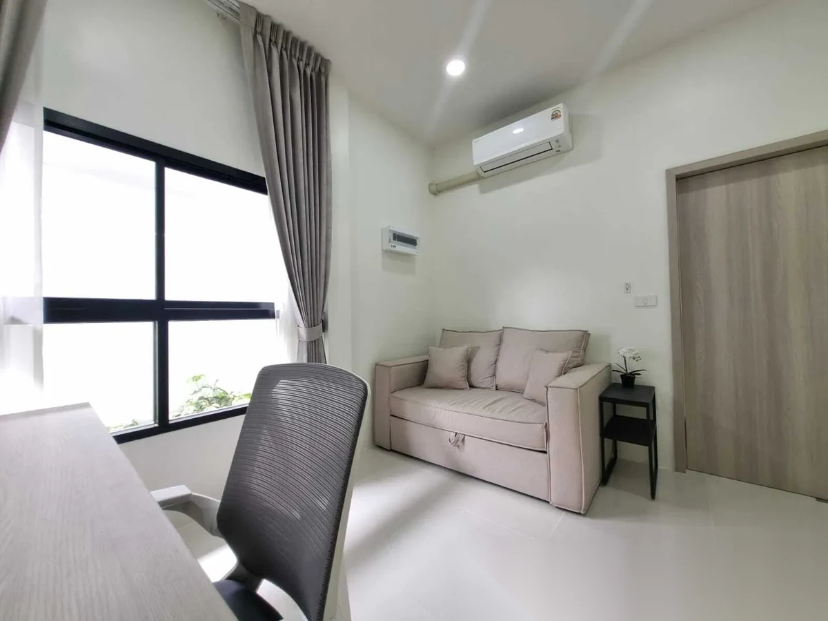 Дом 3BR в комплексе Ban Don Garden Home · Теп Красаттри · Вид в сад — фото 12