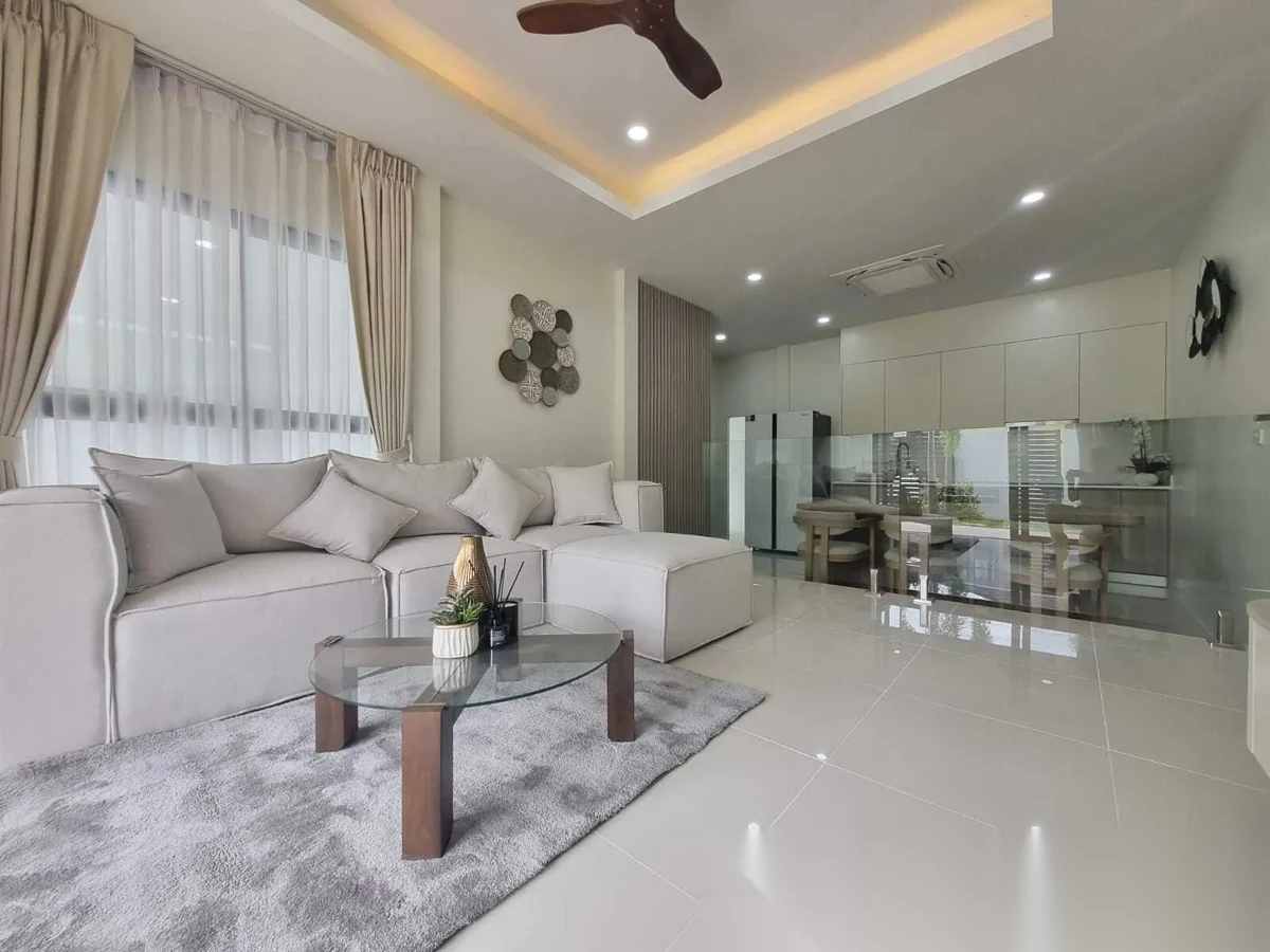 3 Bedroom House for rent at Ban Don Garden Home complex · Thep Krasattri · Garden View — photo 6