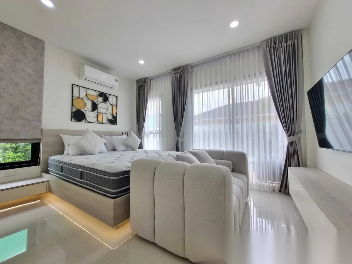 3 Bedroom House for rent at Ban Don Garden Home complex · Thep Krasattri · Garden View — photo 11