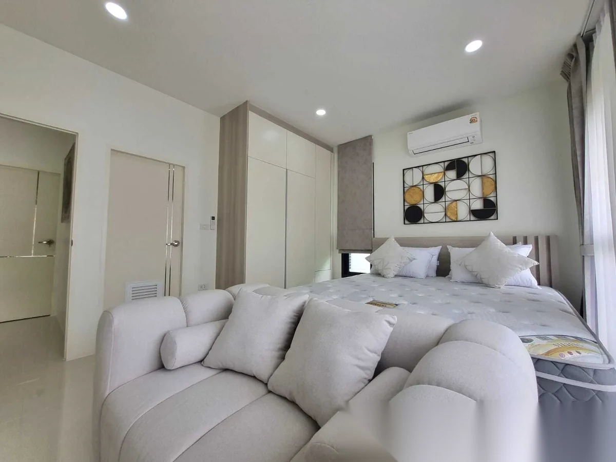 3 Bedroom House for rent at Ban Don Garden Home complex · Thep Krasattri · Garden View — photo 12