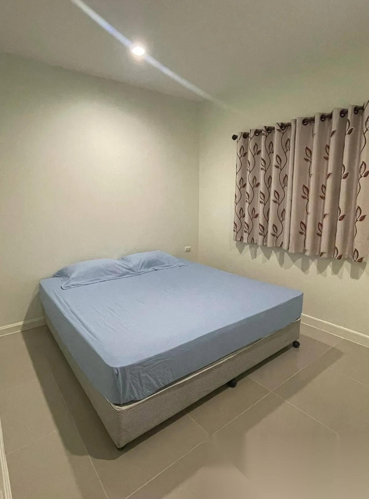 4 Bedroom Townhouse for rent at iLeaf Town 1 complex · Si Sunthon · Garden View — photo 6