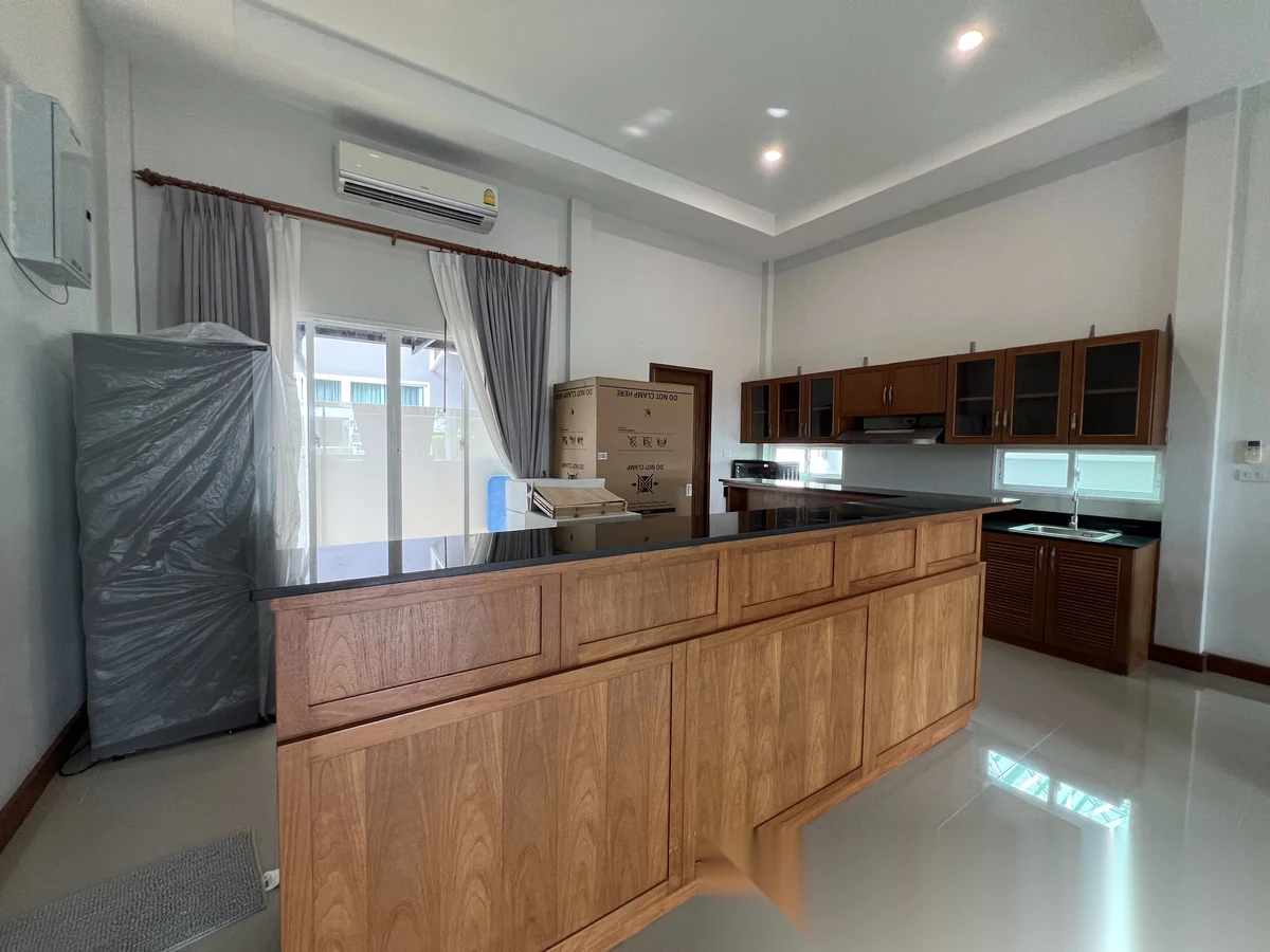 2 Bedroom House for rent at Ananda Lake View complex · Thep Krasattri · Garden View — photo 8