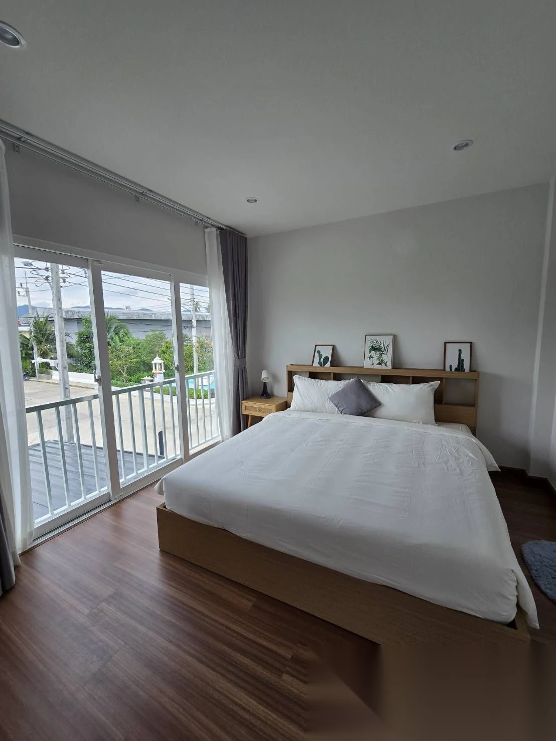Дом 3BR в комплексе Supalai Primo Monument Phuket · Си Сунтон · Вид в сад — фото 8