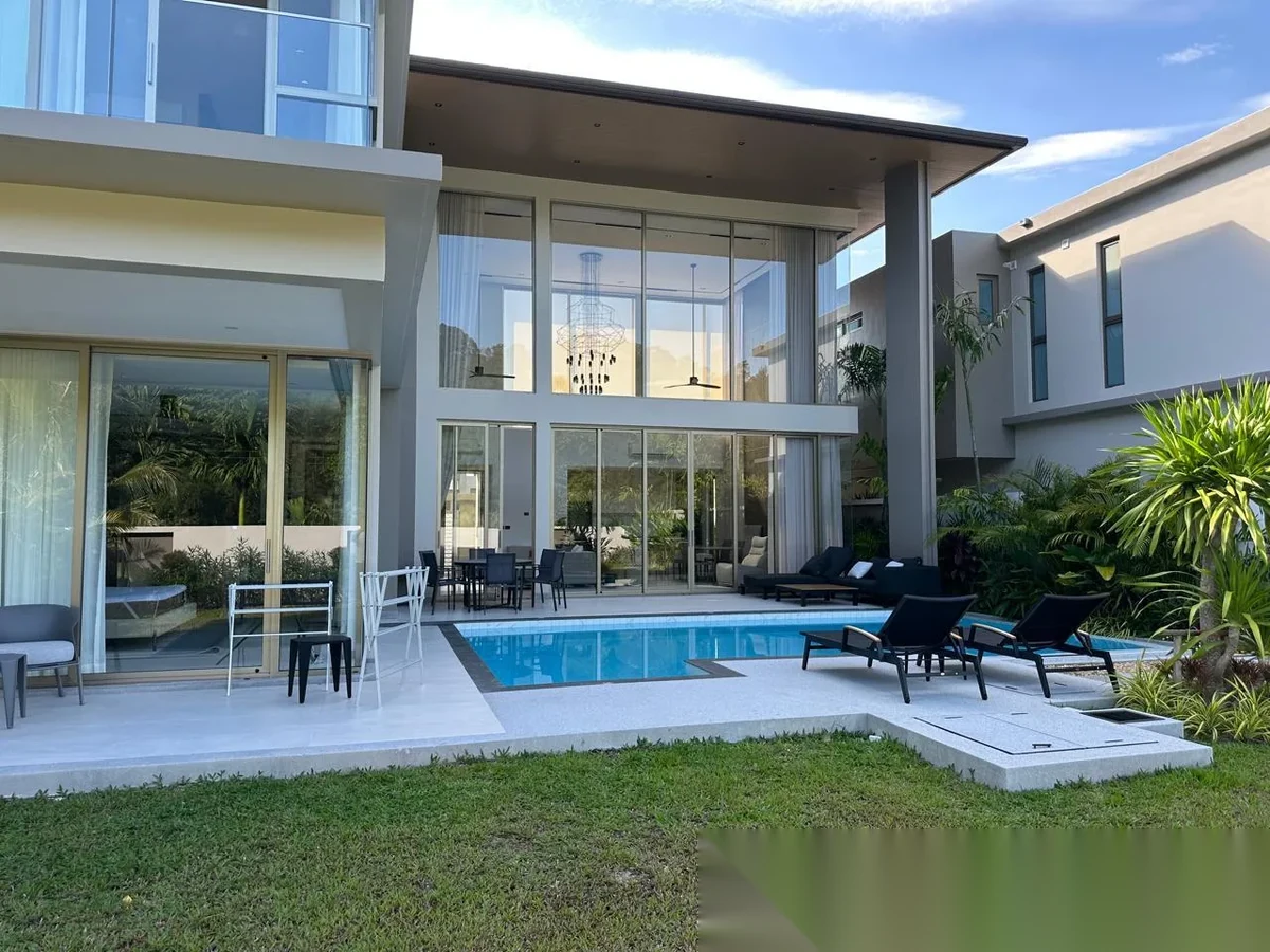 4 Bedroom Villa for rent at Grand View Residence Lagoon complex · Choeng Thale · Lake View — photo 28