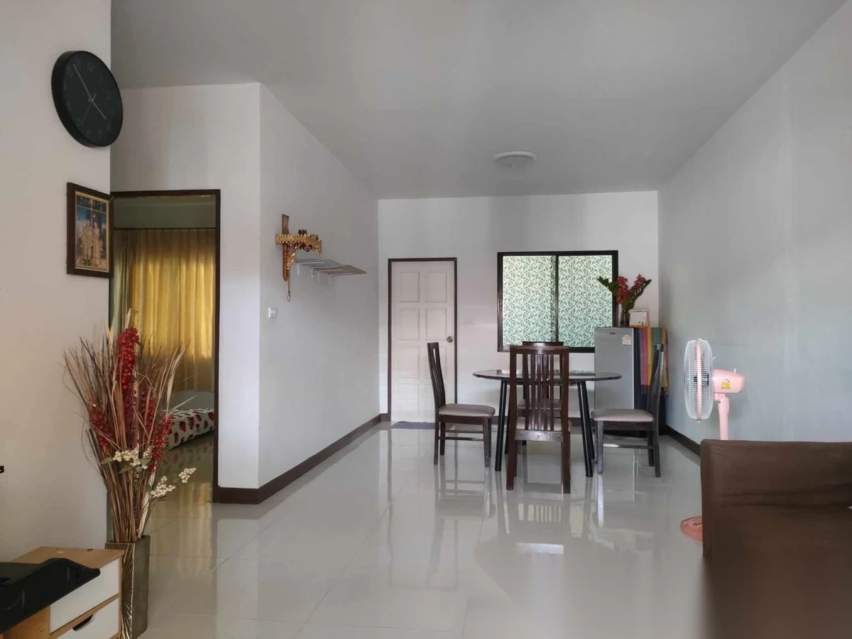 2 Bedroom Townhouse for rent at Phanason Grande Ville complex · Si Sunthon — photo 3