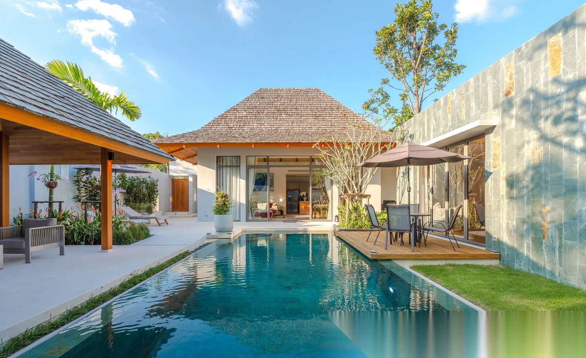 2 Bedroom Villa for rent at Anchan Flora complex · Thep Krasattri · Pool View — photo 2