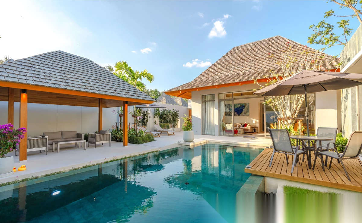 2 Bedroom Villa for rent at Anchan Flora complex · Thep Krasattri · Pool View — photo 3