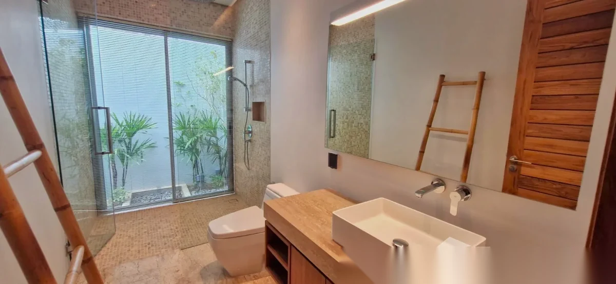 4 Bedroom Villa for rent at Anchan Flora complex · Thep Krasattri · Pool View — photo 8