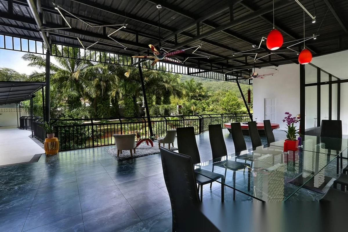 10 Bedroom Villa for sale · Chalong · Garden View — photo 8