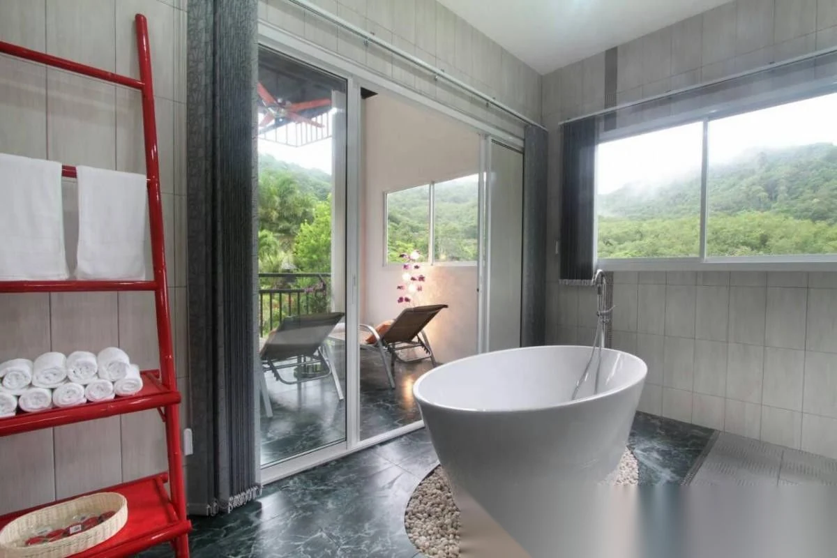 10 Bedroom Villa for sale · Chalong · Garden View — photo 18