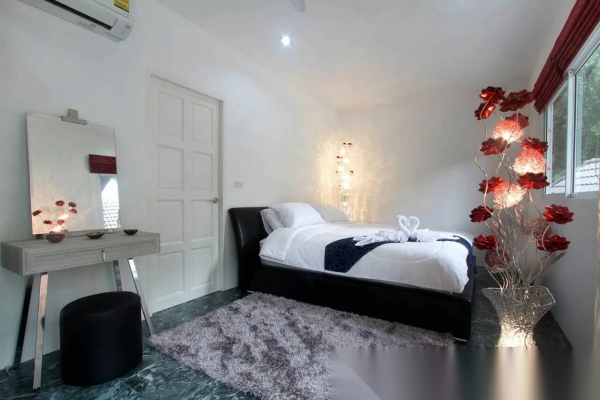 10 Bedroom Villa for sale · Chalong · Garden View — photo 21