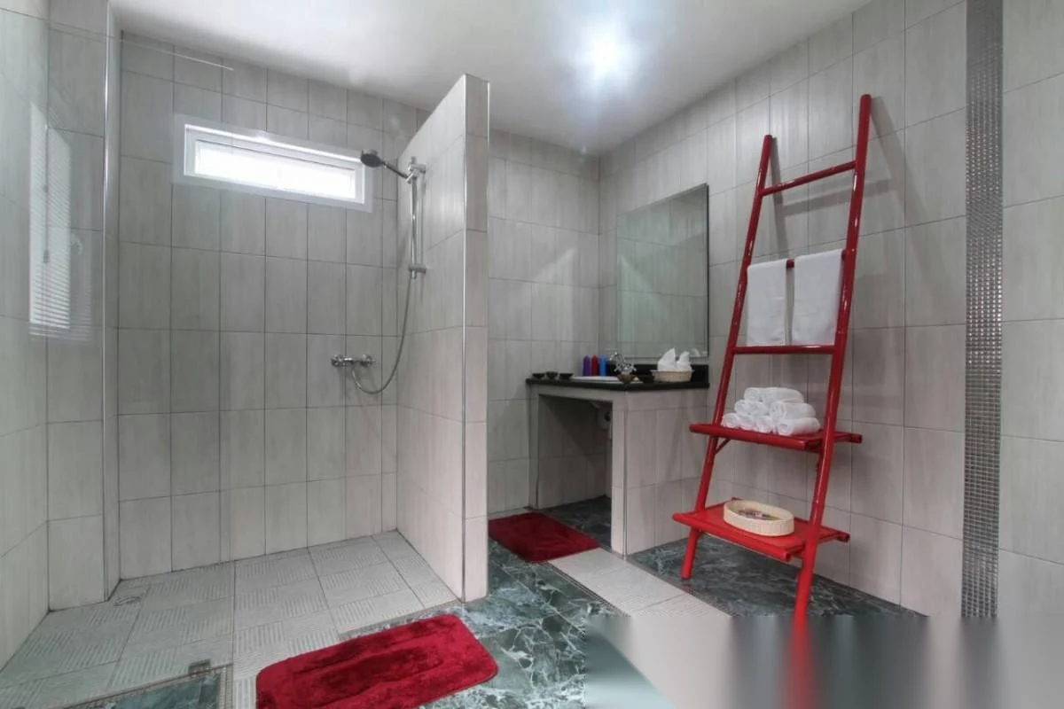 10 Bedroom Villa for sale · Chalong · Garden View — photo 23