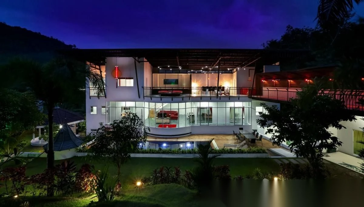 10 Bedroom Villa for sale · Chalong · Garden View — photo 26