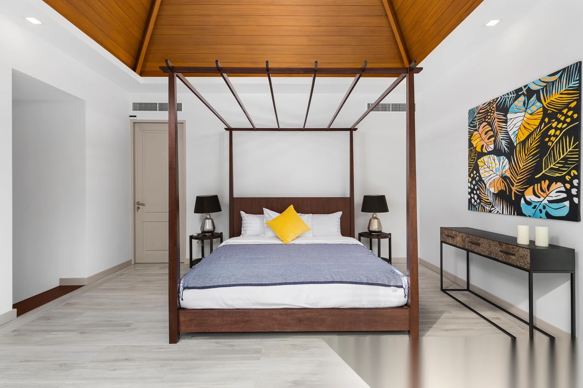 4 Bedroom Villa for sale at Villa Suksan Soi King Suksan 4 complex · Rawai · Pool View — photo 15