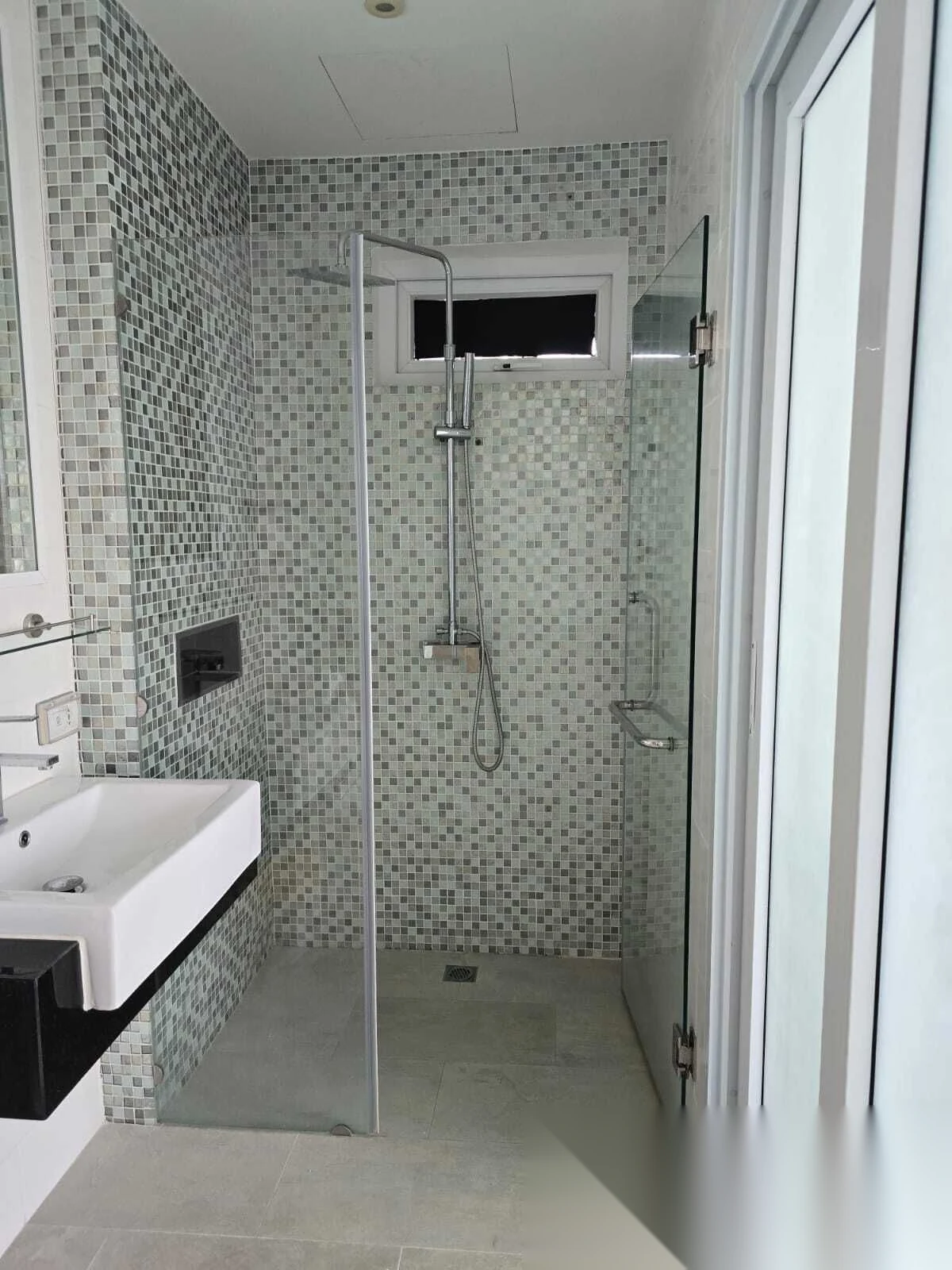 1 Bedroom Apartment for rent at Chalong Beach Front Residence complex · Rawai · Sea View — photo 11