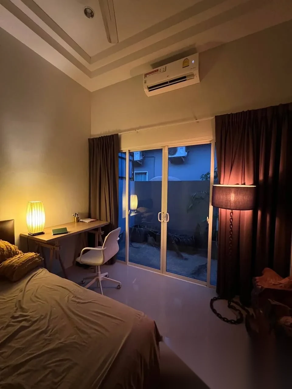 2 Bedroom Villa for rent at Ananda Lake View complex · Thep Krasattri · Pool View — photo 9