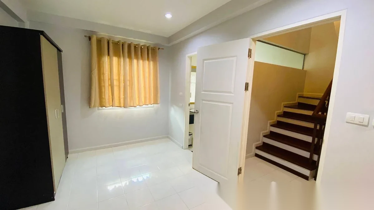 2 Bedroom Townhouse for rent at Supalai City Hill Phuket complex · Phuket Town — photo 5