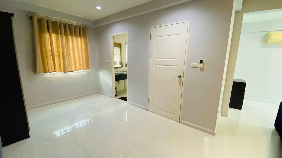 2 Bedroom Townhouse for rent at Supalai City Hill Phuket complex · Phuket Town — photo 6
