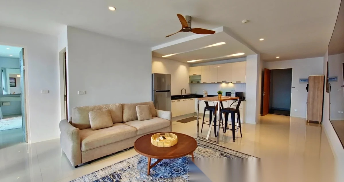 1 Bedroom Apartment for sale at Kathu Golf Condo complex · Kathu · Golf Course View