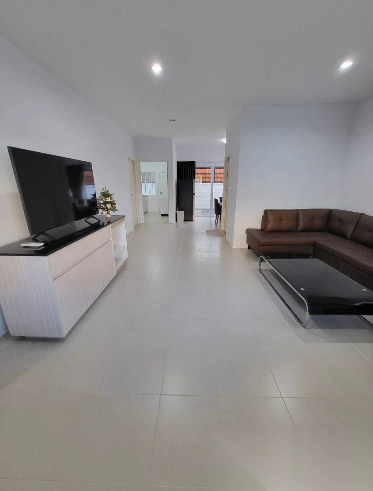 3 Bedroom Townhouse for rent at Sam Kong Park complex · Phuket Town · Garden View — photo 5