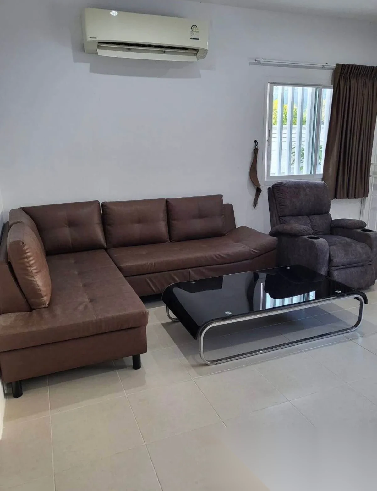 3 Bedroom Townhouse for rent at Sam Kong Park complex · Phuket Town · Garden View — photo 6