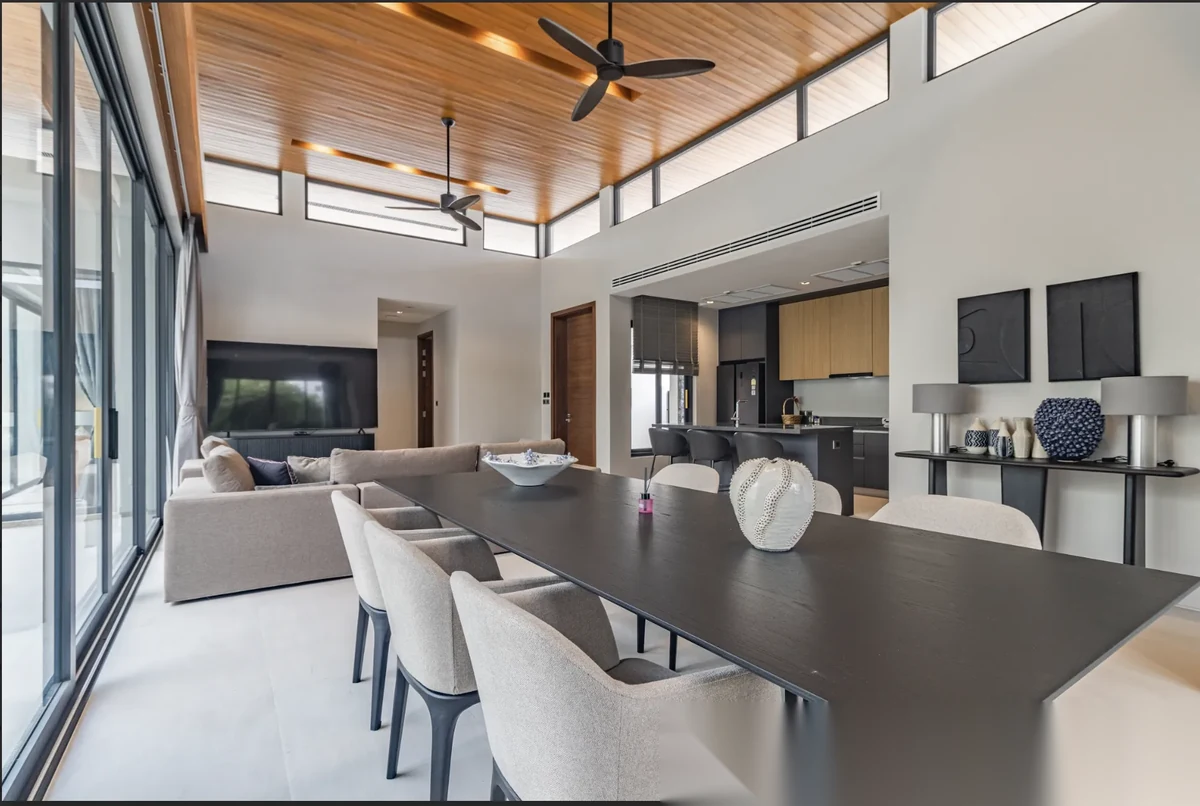 3 Bedroom Villa for rent at Botanica Modern Loft II complex · Si Sunthon · Pool View — photo 3