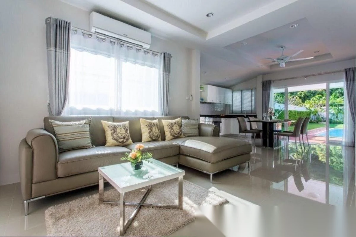 2 Bedroom Villa for sale at Baan Promphun Paklok complex · Pa Khlok · Pool View — photo 6