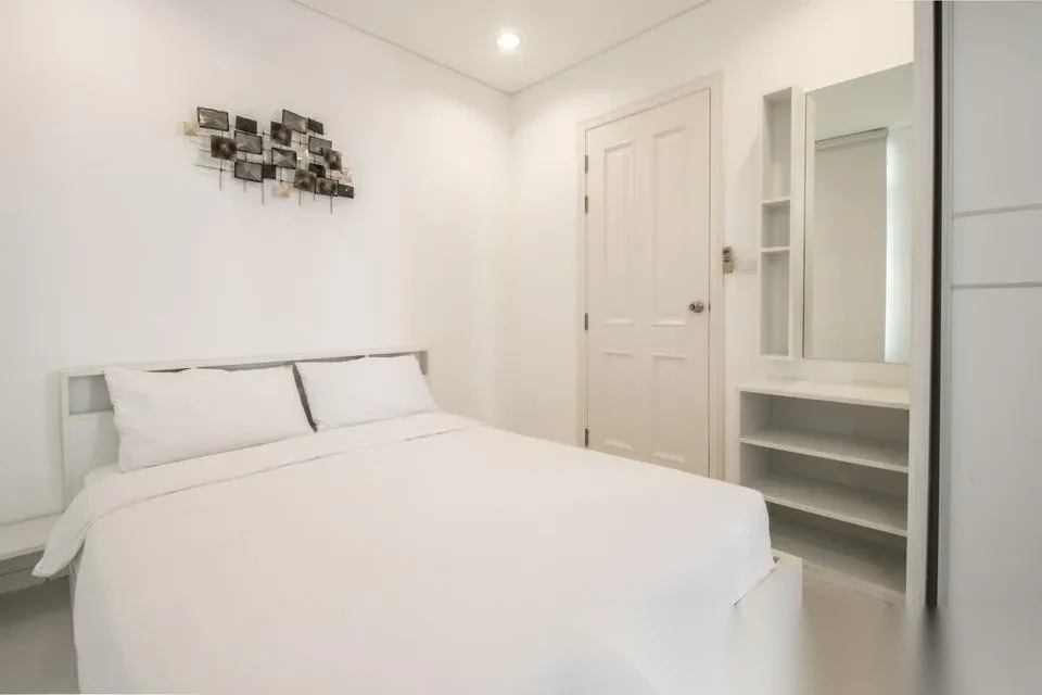 Апартаменты 3BR в ЖК Kamala Regent · Камала · Вид на бассейн — фото 11