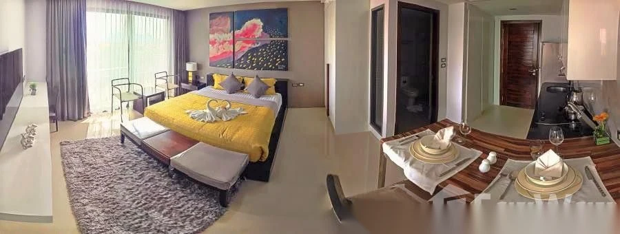 Апартаменты студия в ЖК The Emerald Terrace · Патонг · Выход к бассейну — фото 12
