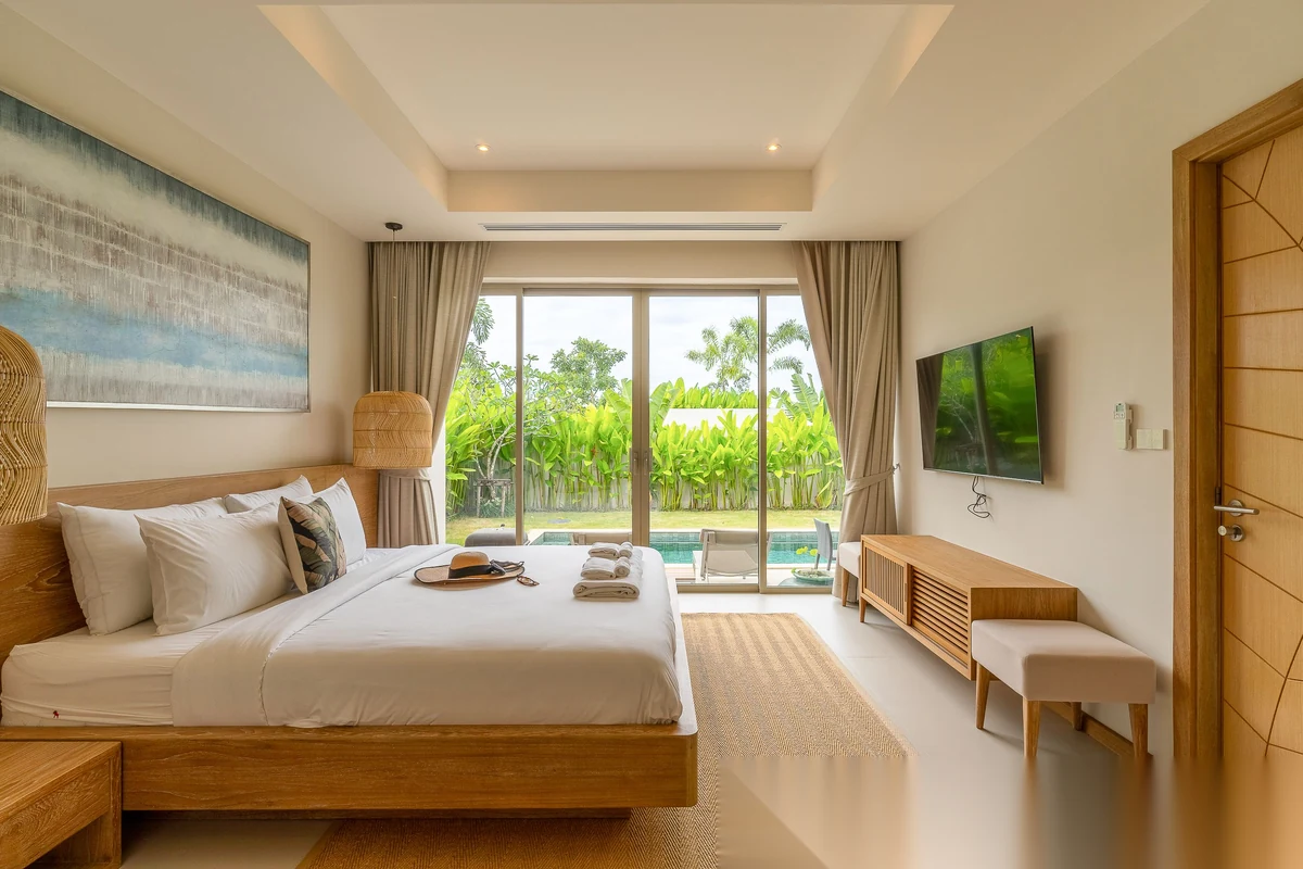 3 Bedroom Villa for rent at Trichada Azure complex · Si Sunthon · Pool View — photo 12
