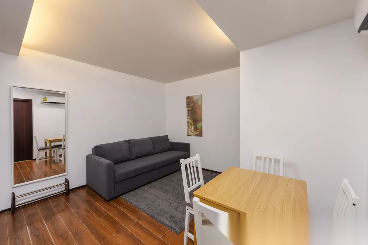 Апартаменты 1BR в ЖК The Title Rawai Phase 1-2 · Раваи · Вид в сад — фото 17