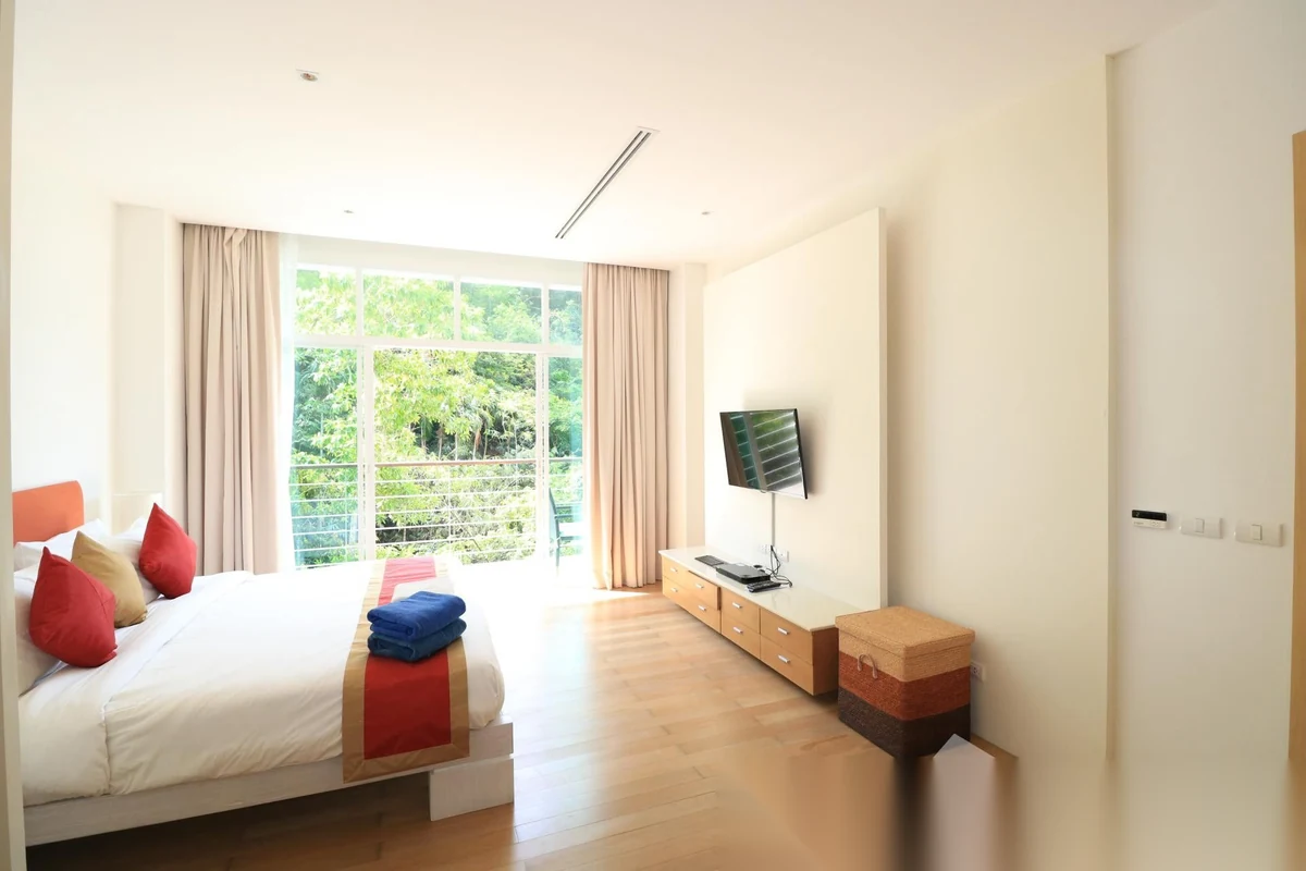 1 Bedroom Apartment for sale at Grand Kamala Falls complex · Kamala · Pool View — photo 8