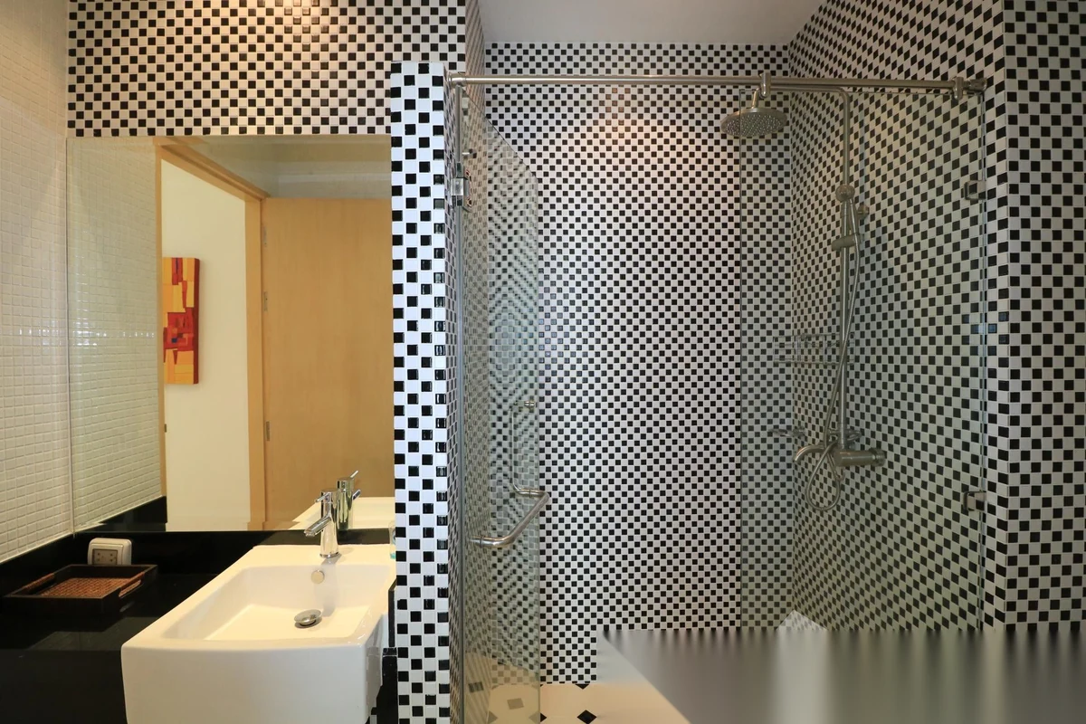 1 Bedroom Apartment for sale at Grand Kamala Falls complex · Kamala · Pool View — photo 10
