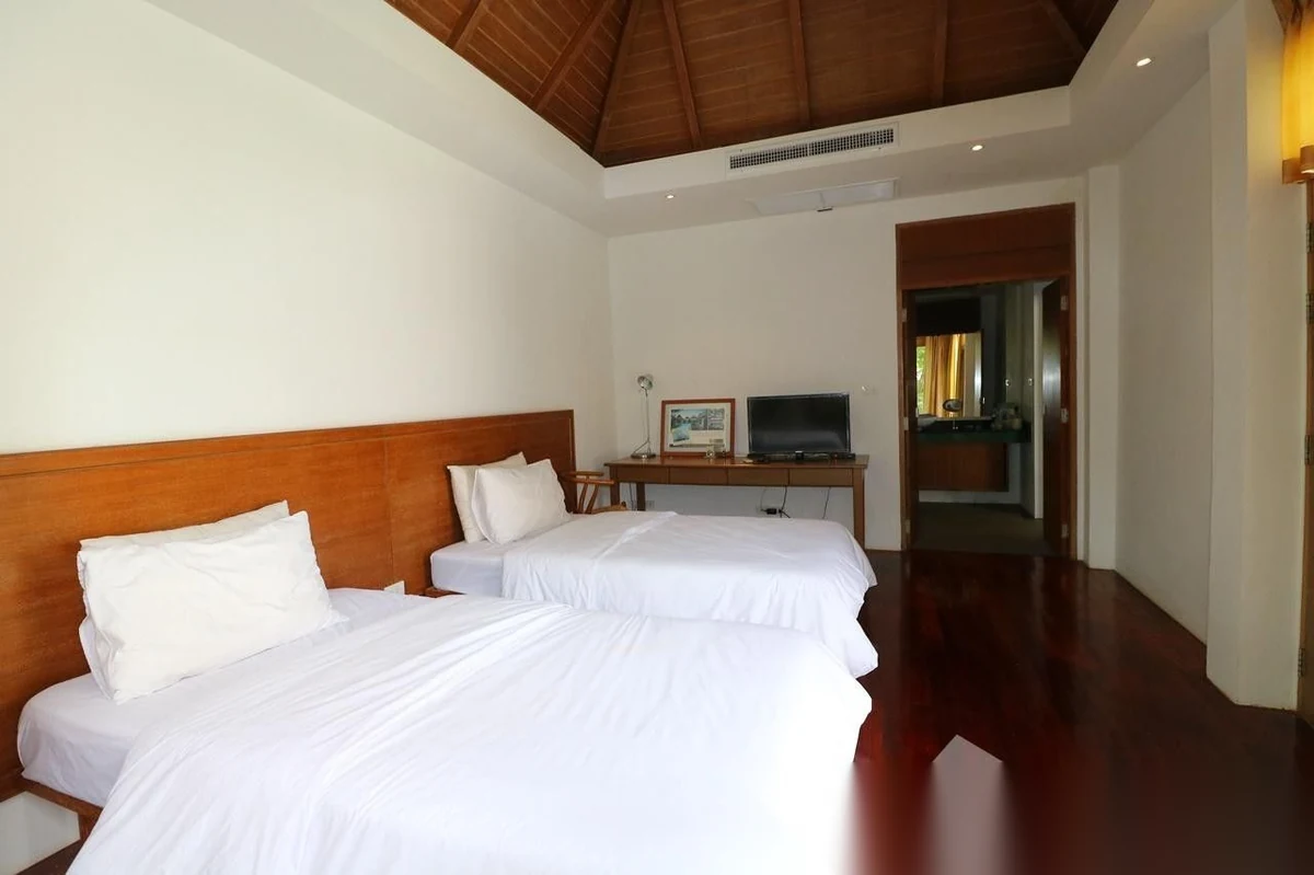 Дом 3BR в комплексе Tewana Home Chalong · Вичит · Вид на бассейн — фото 15