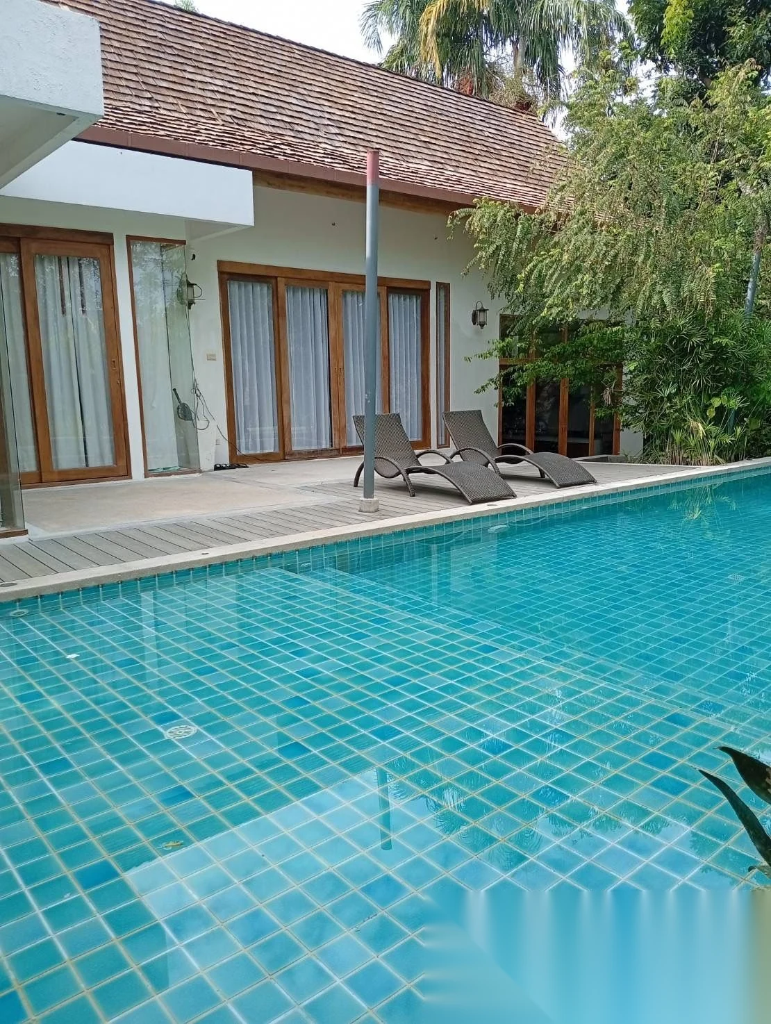 Дом 3BR в комплексе Tewana Home Chalong · Вичит · Вид на бассейн — фото 28
