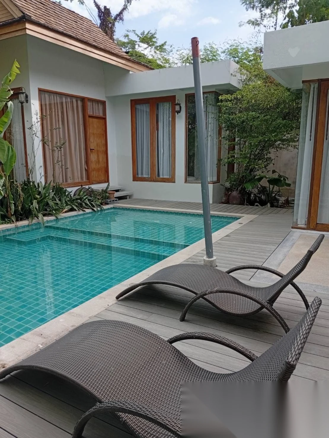 Дом 3BR в комплексе Tewana Home Chalong · Вичит · Вид на бассейн — фото 30