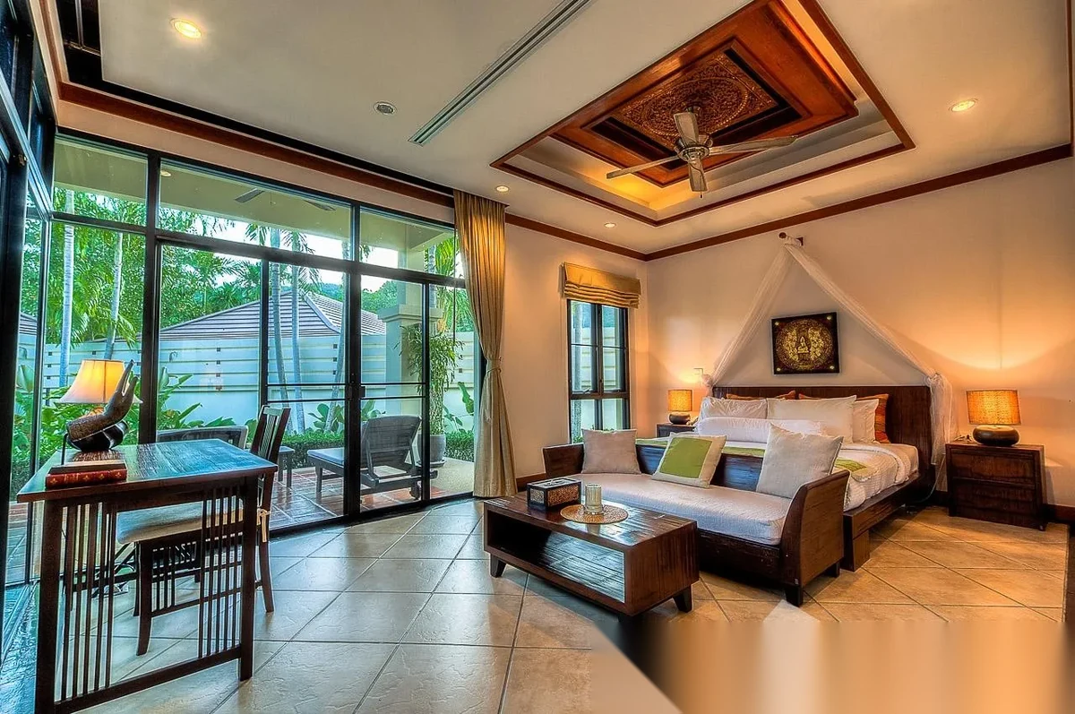 1 Bedroom Villa for sale at Nai Harn Baan Bua - Baan Pattama complex · Rawai · Pool View — photo 6