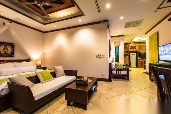 1 Bedroom Villa for sale at Nai Harn Baan Bua - Baan Pattama complex · Rawai · Pool View — photo 12