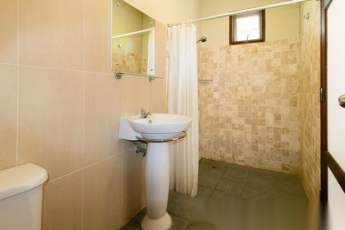 4 Bedroom Villa for sale · Choeng Thale · Pool View — photo 29