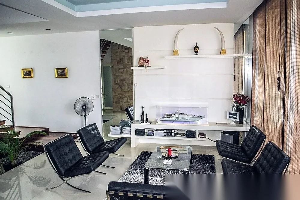 4 Bedroom Villa for sale at The Lantern complex · Ko Kaeo · Pool View — photo 9