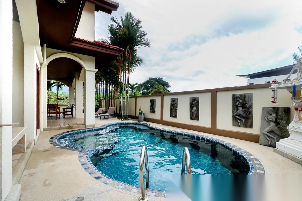 7 Bedroom Villa for sale at Anuphas Golf Ville complex · Kathu · Lake View — photo 3