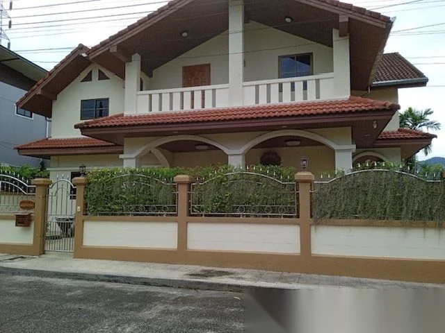 7 Bedroom Villa for sale at Anuphas Golf Ville complex · Kathu · Lake View — photo 4