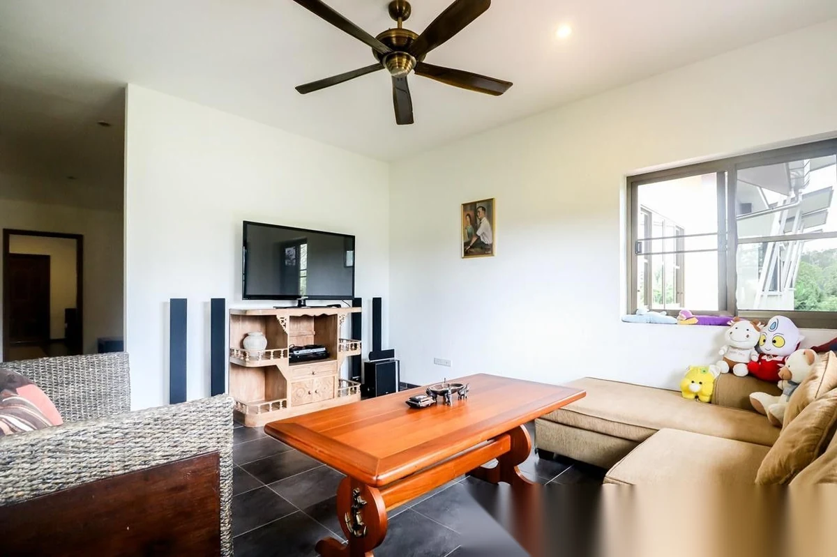 7 Bedroom Villa for sale at Anuphas Golf Ville complex · Kathu · Lake View — photo 17