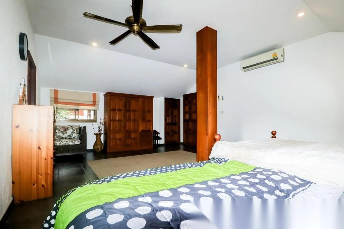 7 Bedroom Villa for sale at Anuphas Golf Ville complex · Kathu · Lake View — photo 25